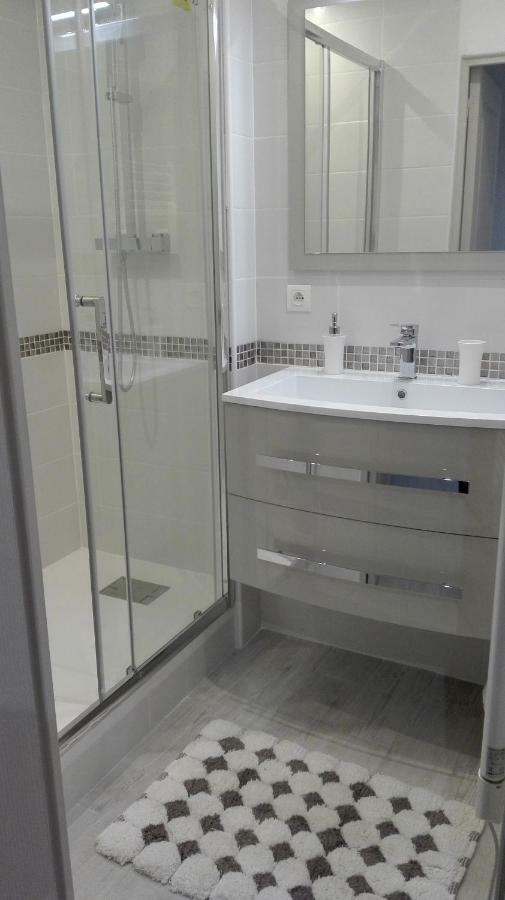 Appartement A Valence 瓦朗斯 外观 照片