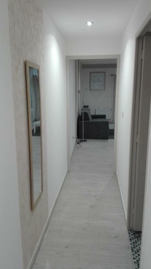 Appartement A Valence 瓦朗斯 外观 照片