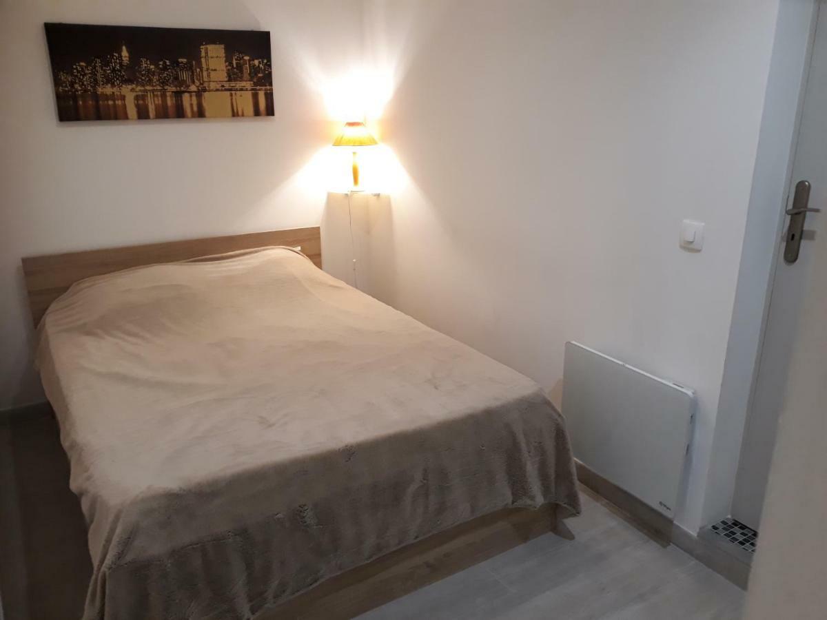 Appartement A Valence 瓦朗斯 外观 照片